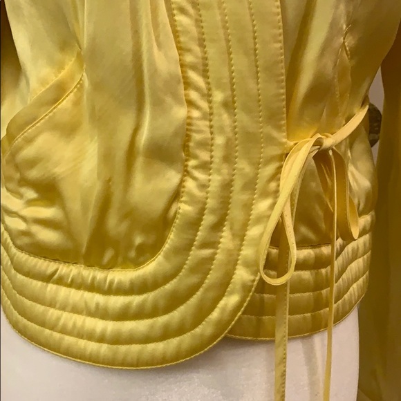 GOLD SATIN FRENCH PUFFED BED JACKET - Picture 3 of 8